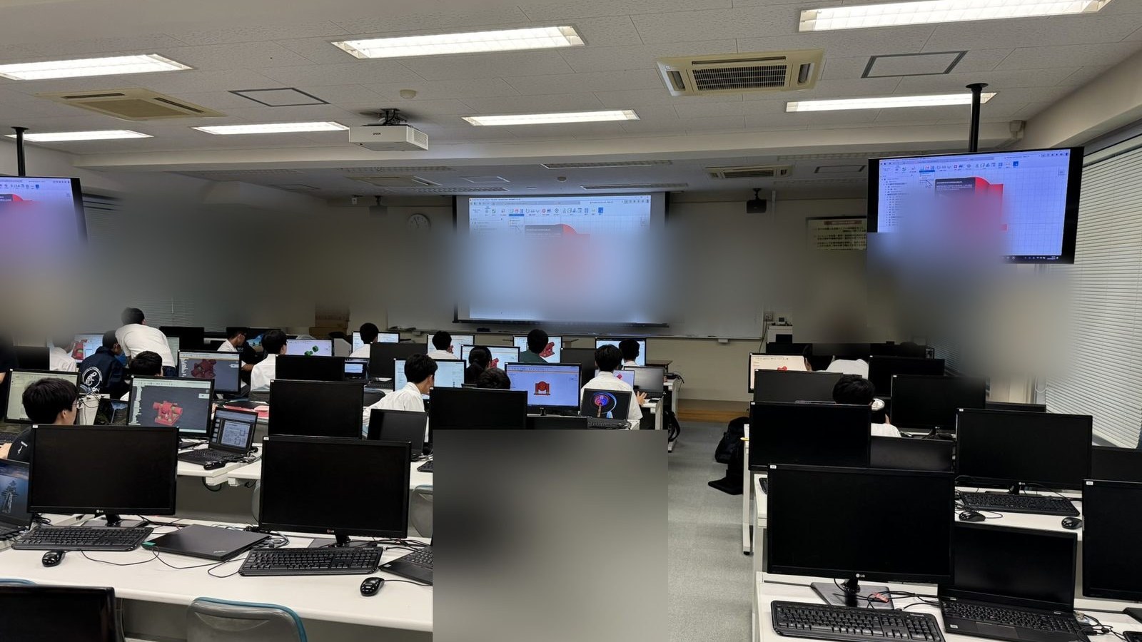 教育機関向けFusion CAM講習の様子